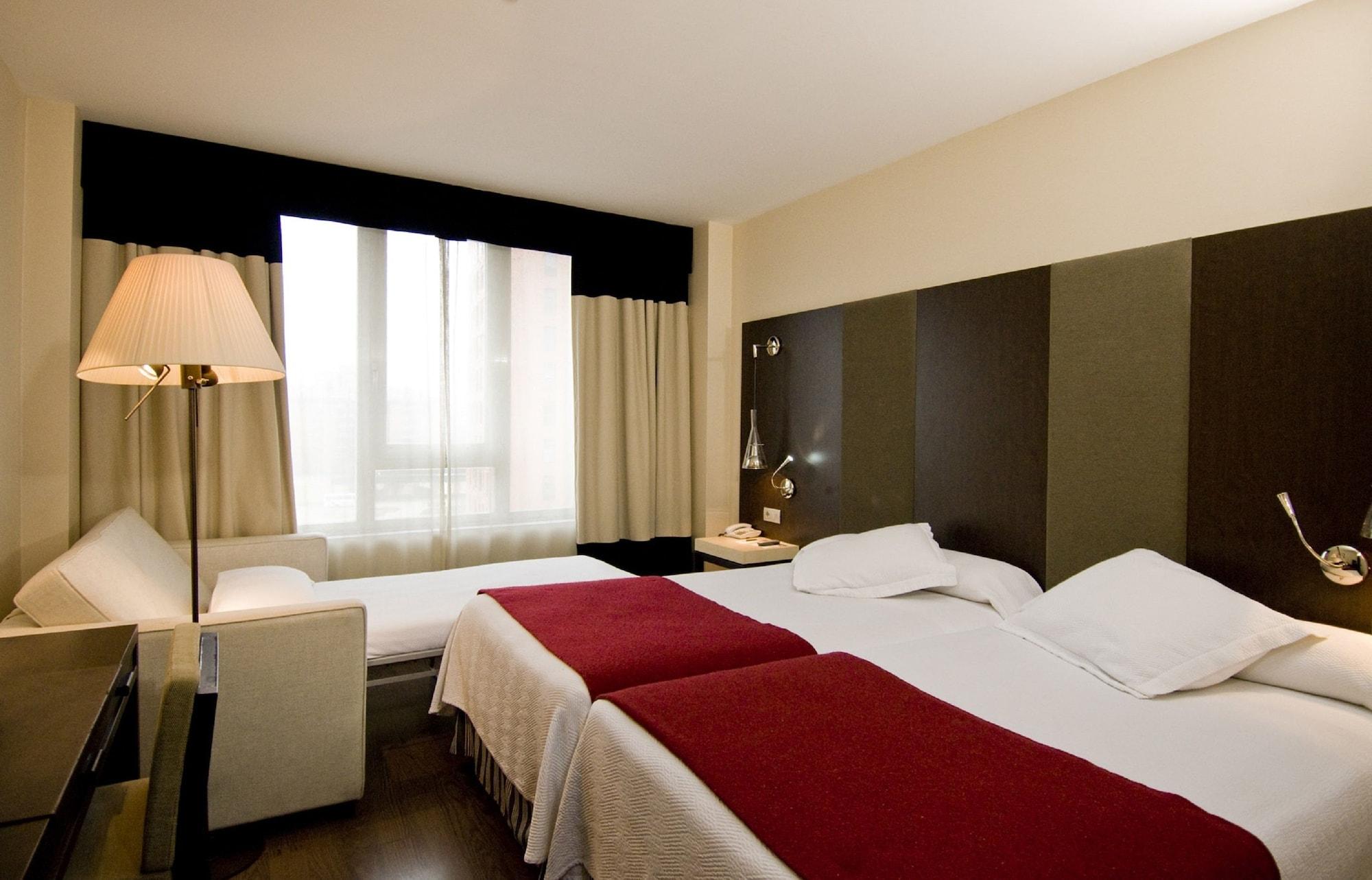 เอนเอ็ช วาลลาโดลิด บาลาโก Hotel บายาโดลิด ภายนอก รูปภาพ