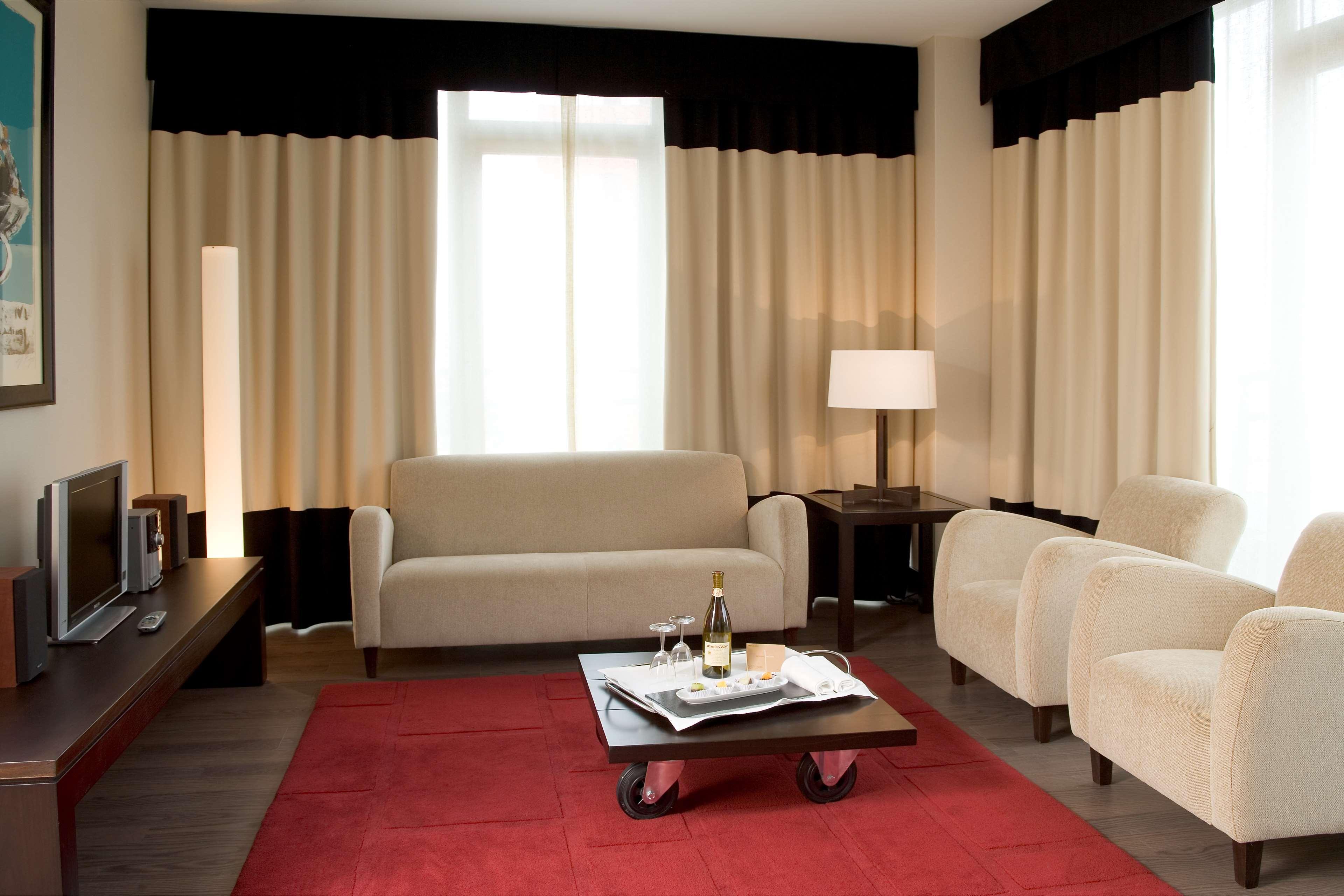 เอนเอ็ช วาลลาโดลิด บาลาโก Hotel บายาโดลิด ภายนอก รูปภาพ